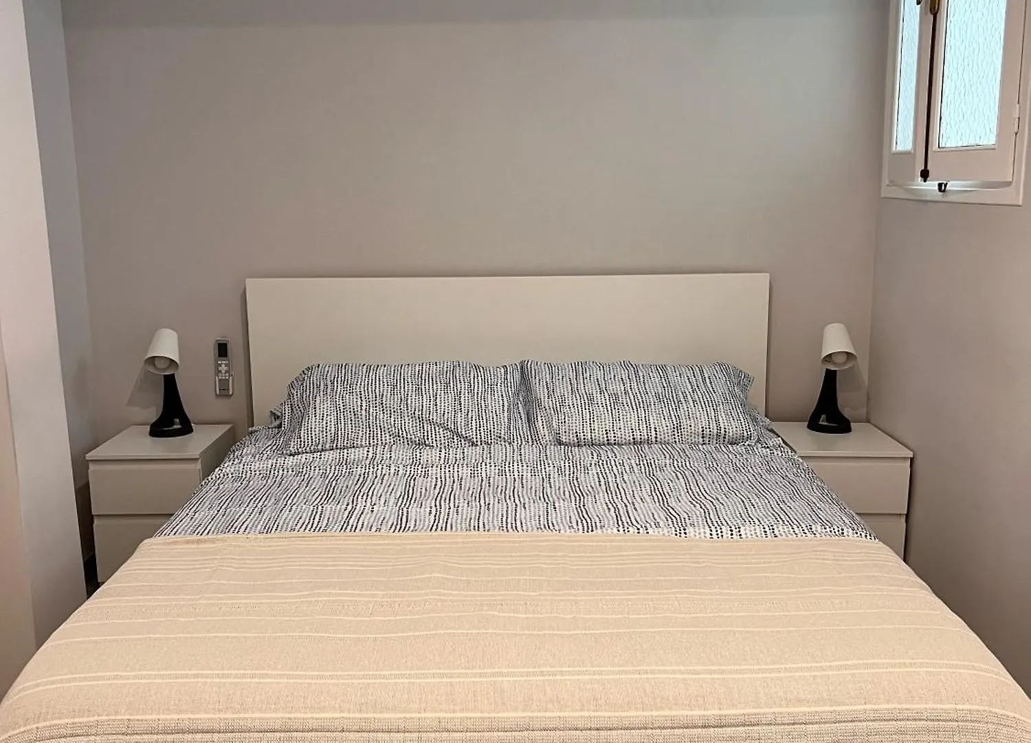 Apartment Hermoso Piso En El Centro Historico Con Balcon Estepona